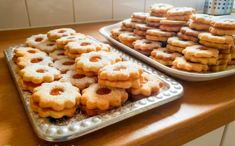 A legpuhább linzer karika