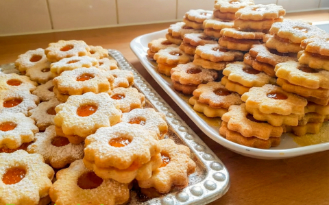 A legpuhább linzer karika