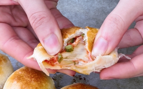 Fenyőfa alakú falatkák recept fotóval Fenyőfa alakú falatkák