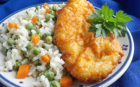 Sajtkrémes bundában sült csirkemell