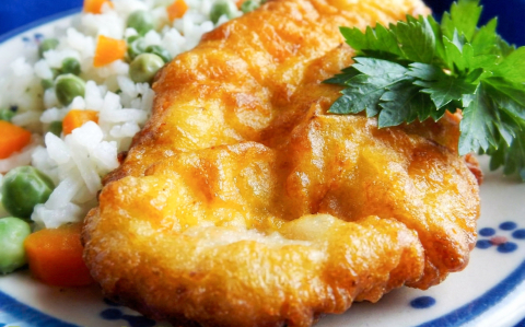 Sajtkrémes bundában sült csirkemell