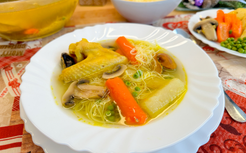 Újházi tyúkhúsleves recept fotóval Újházi tyúkhúsleves