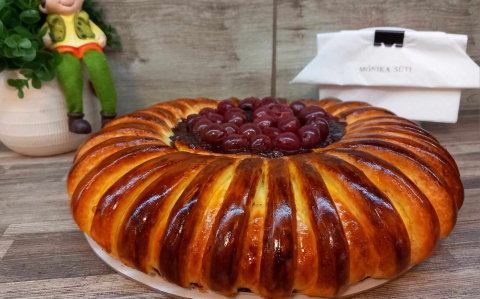 Csokis meggyes-mákos kalács recept fotóval Csokis meggyes-mákos kalács