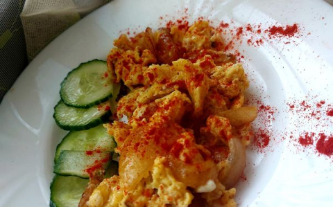 Szalonnás tojásrántotta recept fotóval Szalonnás tojásrántotta