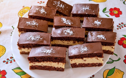 Kókuszos kinder tejszelet