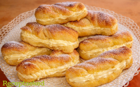 Vaníliával töltött tekert mini kalács