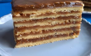 Koldus torta – Olcsó, karamellás finomság