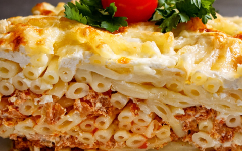 Rakott makaróni vegyes raguval