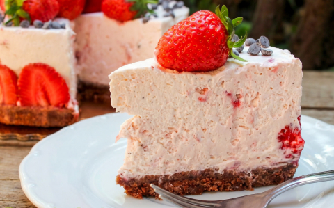 Joghurtos epres torta sütés nélkül