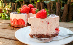 Joghurtos epres torta sütés nélkül