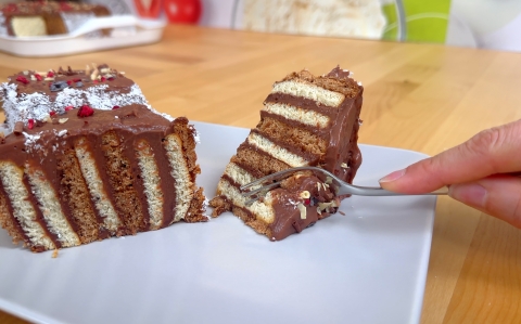 Csokis keksztorta