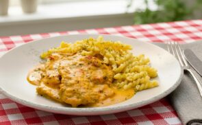 Paradicsomos-tejszínes karaj