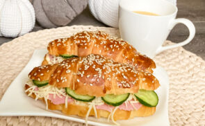 Leveles vajas croissant