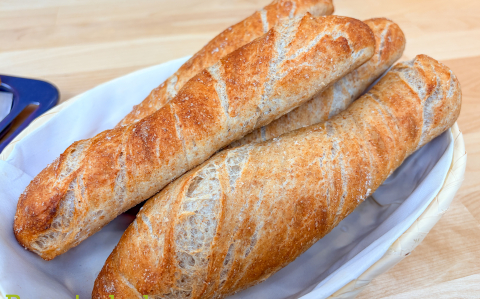 Teljes kiőrlésű, mini gyökérkenyér