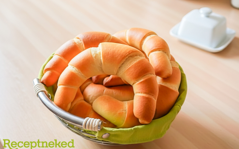 Kelesztés nélküli kifli