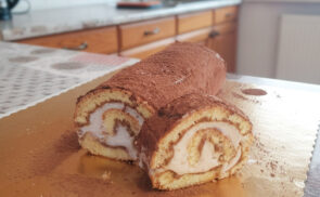 Tiramisu piskótatekercs