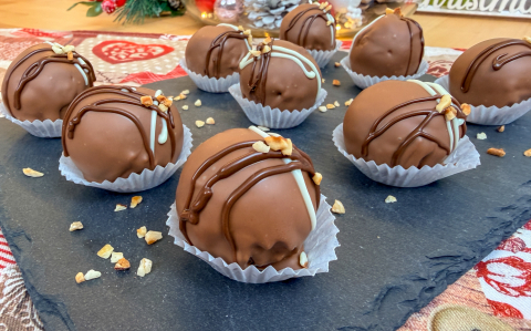 Kinder bueno golyók