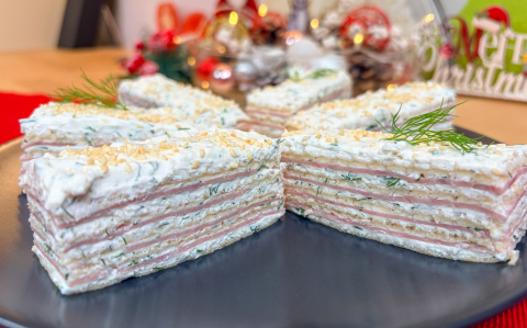 Túrós-sonkás ostyatorta