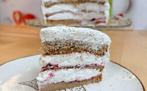 Diókrémes fahéjtorta