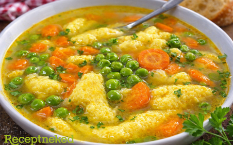 Borsóleves grízgaluskával