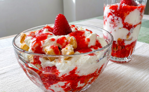 Epres-túrós pohárkrém